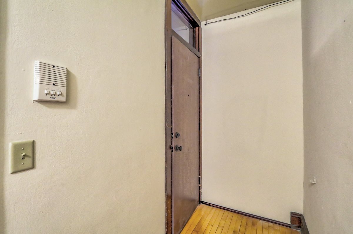 Gallery Photo 18